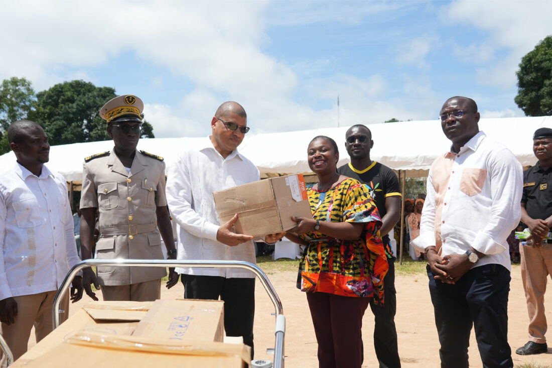 DABAKALA : La Fondation SIFCA offre 130 millions FCFA en matériel médical à l’hôpital général