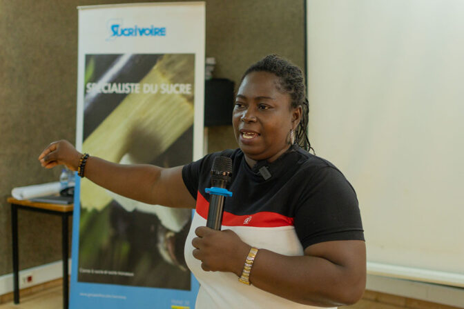 Lancement du projet apicole à SUCRIVOIRE : mobilisation réussie des femmes de Zuénoula lors de la rencontre avec Mme KANGA