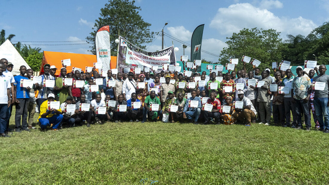CHAMP ECOLE PALMCI 2025 : Les remises des attestations aux participants des 8 sites